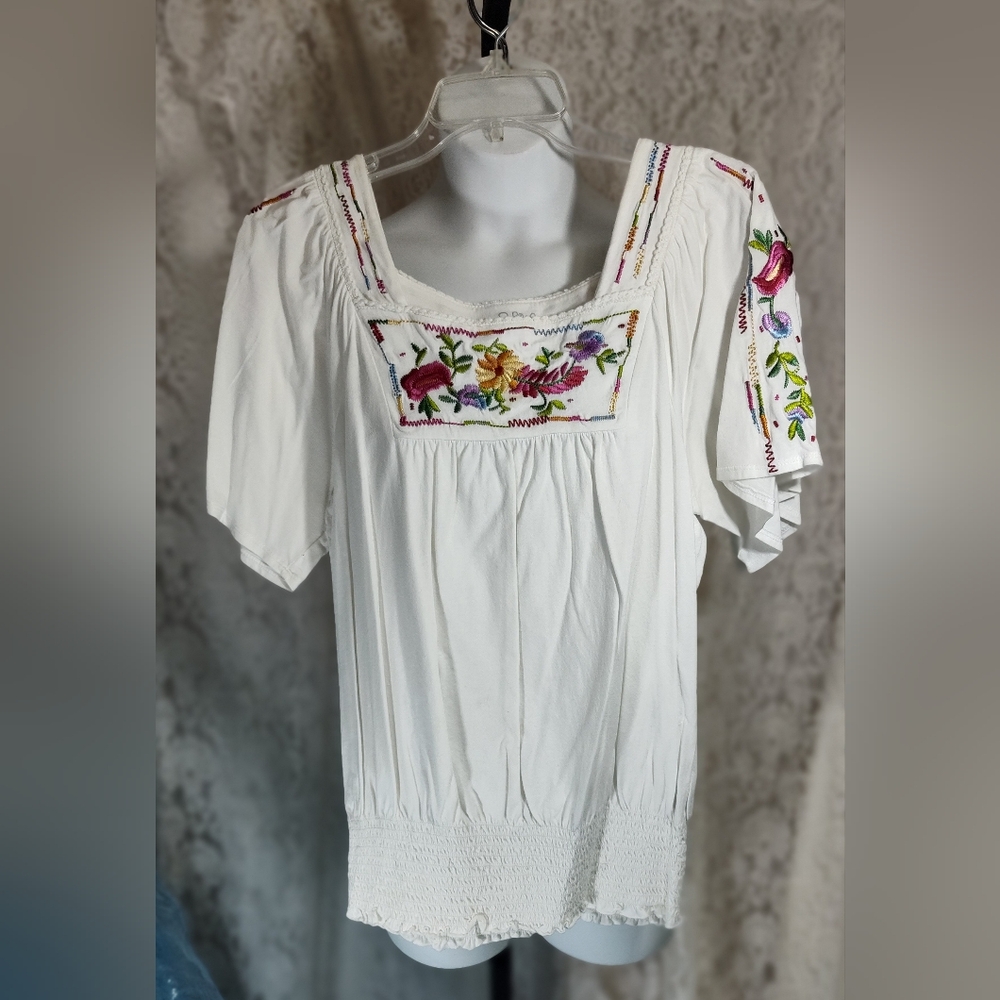 RXB White Blouse with Multicolor Embroidery. NWOT